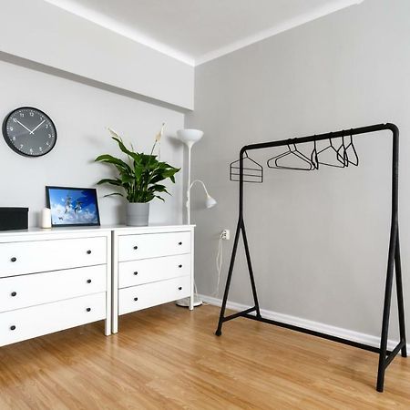 L4 Skyline Appartement Warschau Buitenkant foto